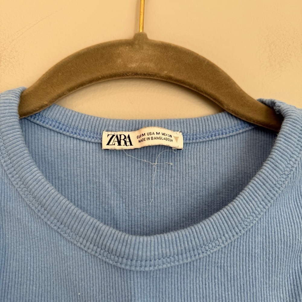 Zara Blue Ribbed Cropped Tank Top - Picture 3 of 3